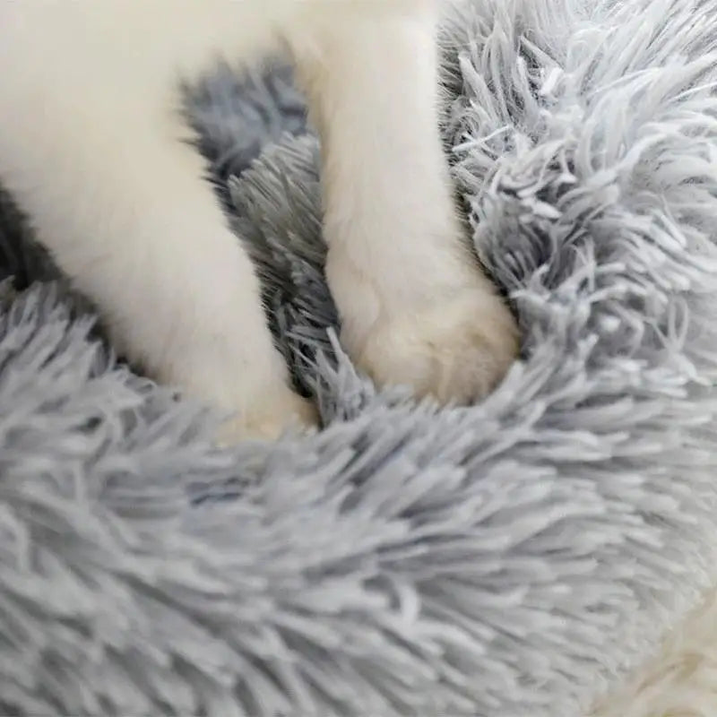 Faux Fur Calming Round Pet Bed — Washable